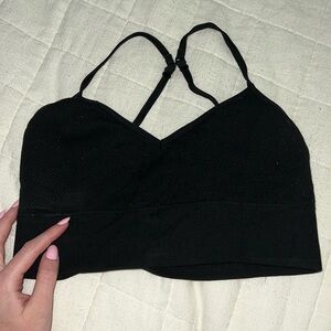 aerie sports bra slightly worn some pilling on the sides